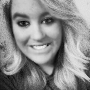 Meet your Posher, Alyson